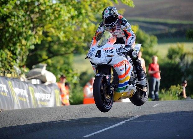 Ian Hutchinson on his way to the fastest time of practice week 2010